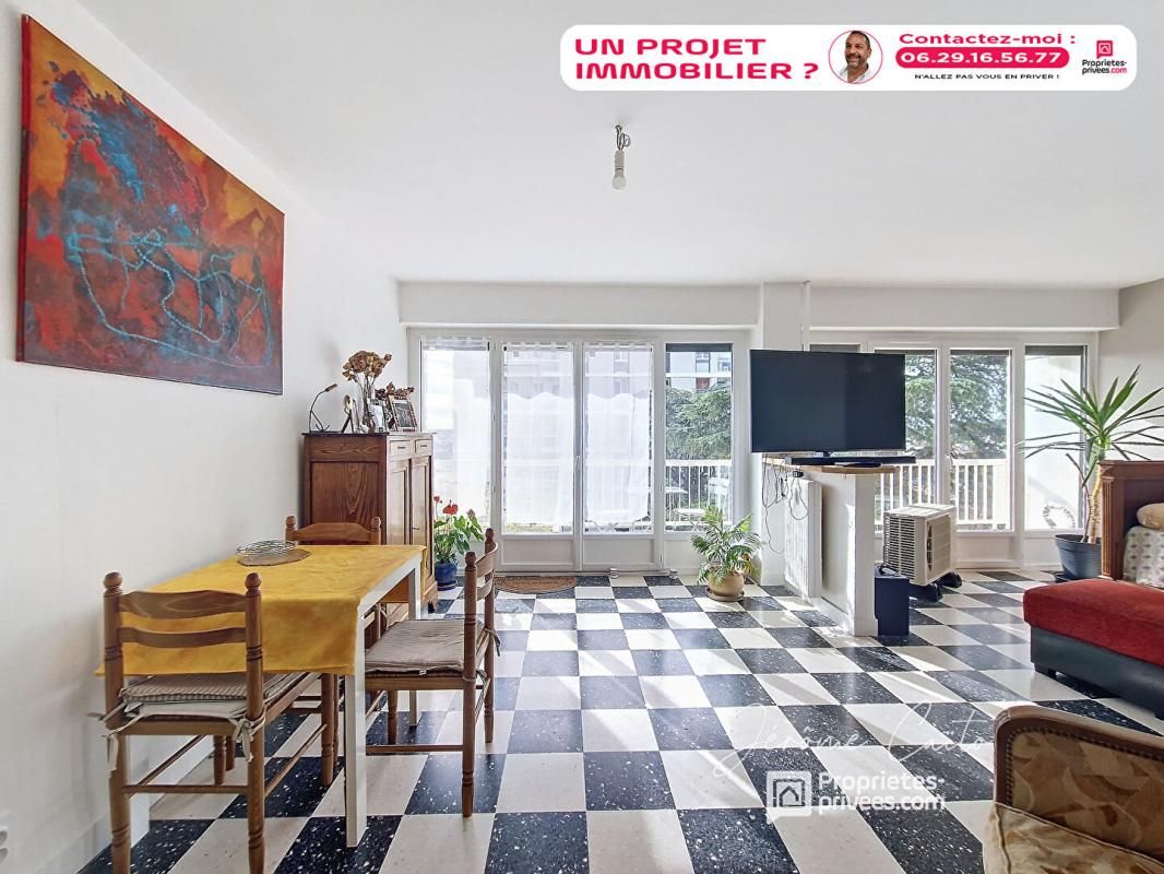 Appartement Nimes 3 pièce(s) 69,29 m2 + cave + parking couvert