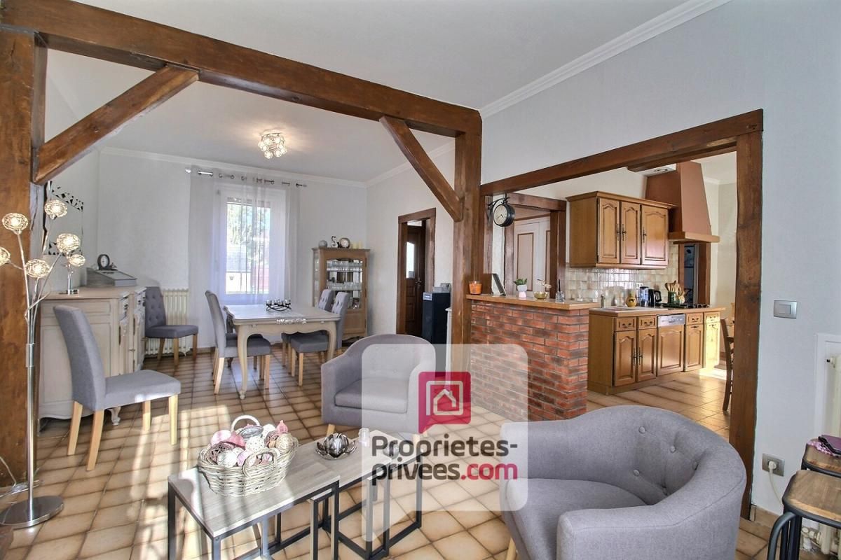 CHALETTE-SUR-LOING 10 mn à pied gare de MONTARGIS - A VENDRE MAISON de VILLE 5 PIECES 130 m2 4
