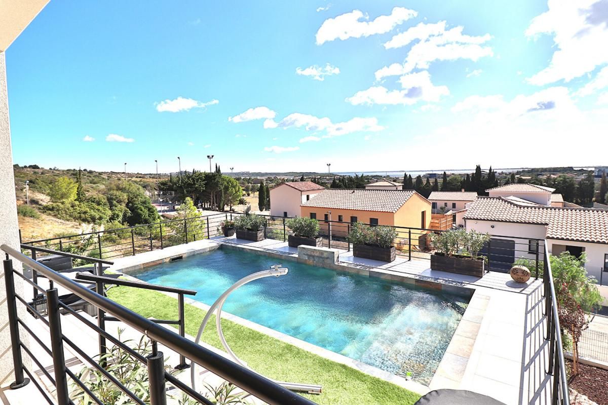 LEUCATE Villa contemporaine 5 pièce(s) 150 m2 sur un terrain de 980m² avec piscine 2