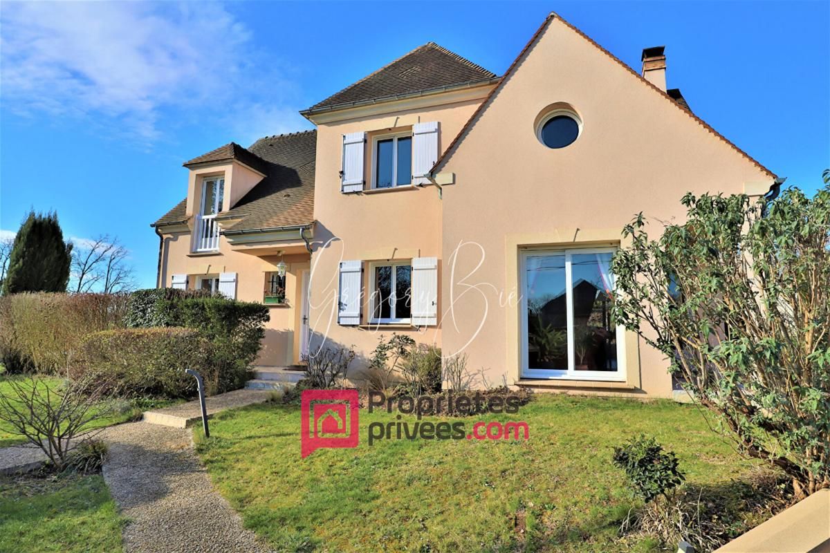 COULOMMIERS Maison Boissy-le-Châtel 6 pièce(s) 156 m2 2