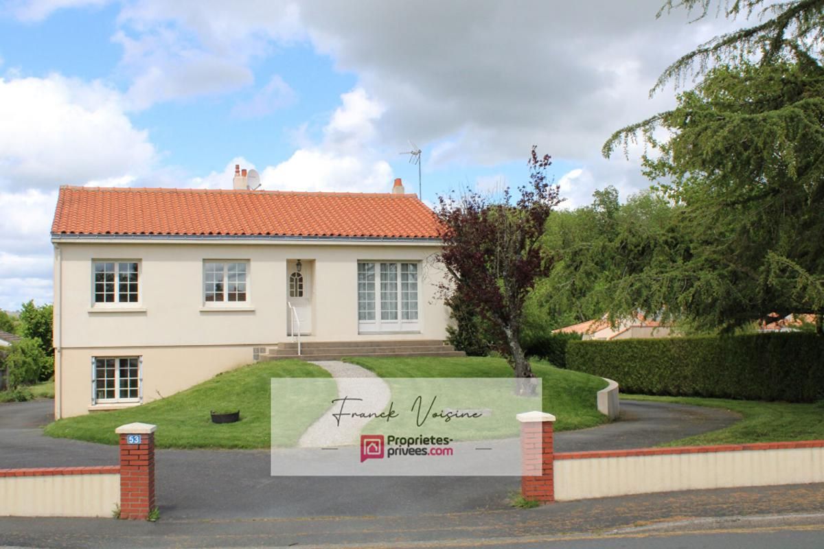 LES HERBIERS Maison  A VENDRE - Les Herbiers - 3 Chambres + 4° au sous-sol - 90 m2 env sur percelle de 646 M2 env 2