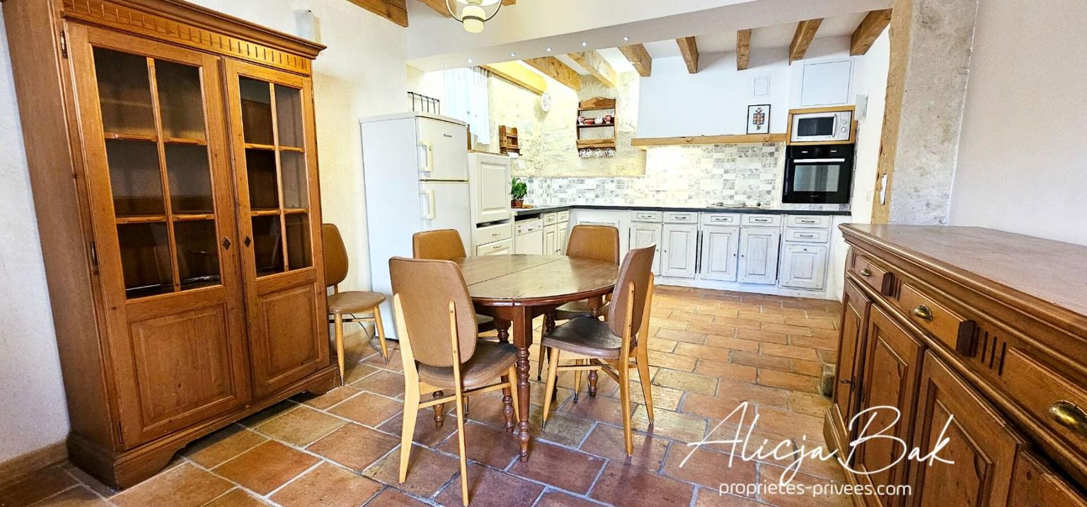 Maison de village Castelnaudary 5 pièce(s) 99 m2
