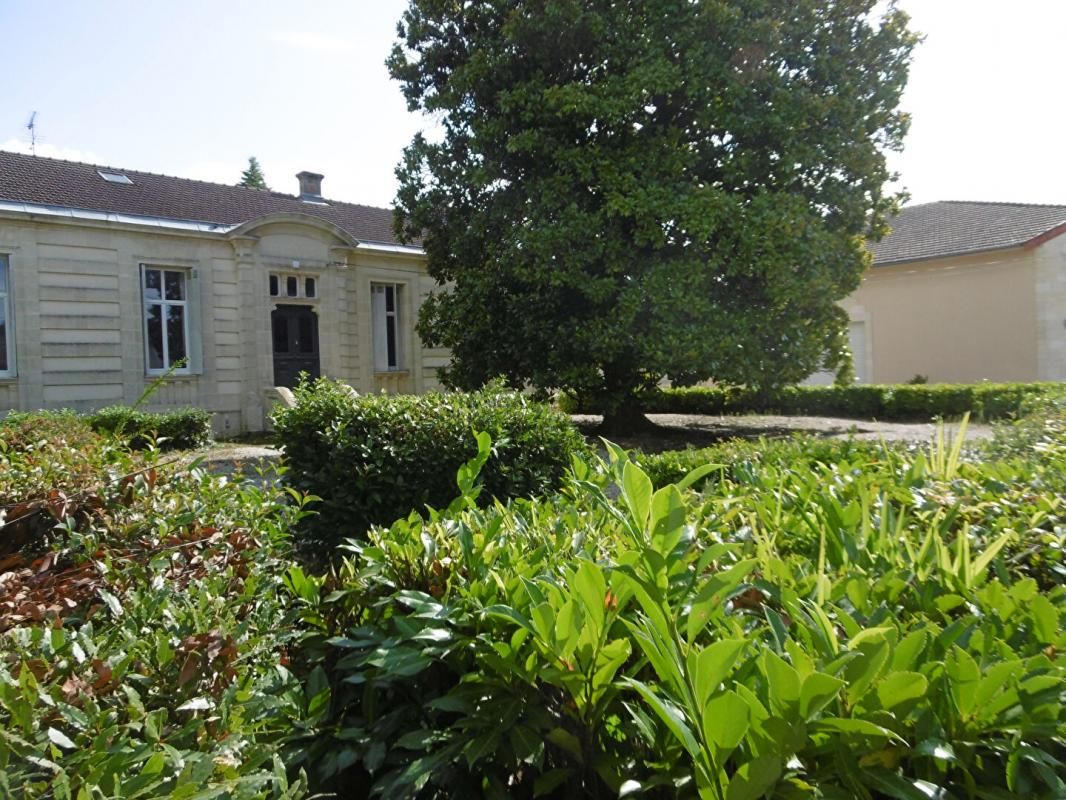 Maison de maître 8 pièces 229 m2