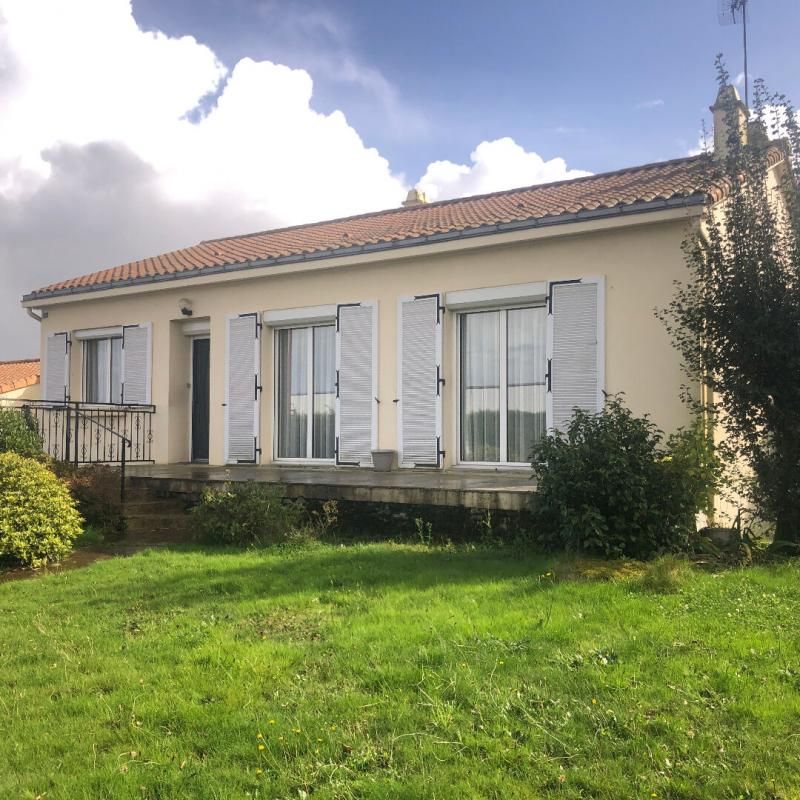 LA VERRIE Maison La Verrie 4 pièces 75 m2 2