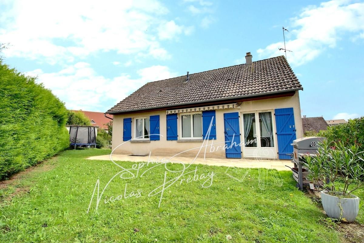 Coup de coeur pour cette maison avec sous-sol et jardin