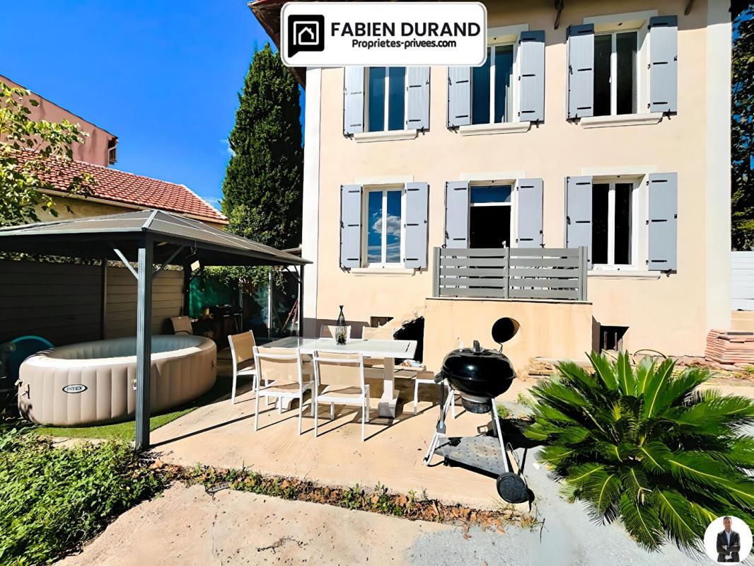 PUGET-SUR-ARGENS Maison 130 m² lumineuse avec hauts plafonds et grand jardin privatif 3