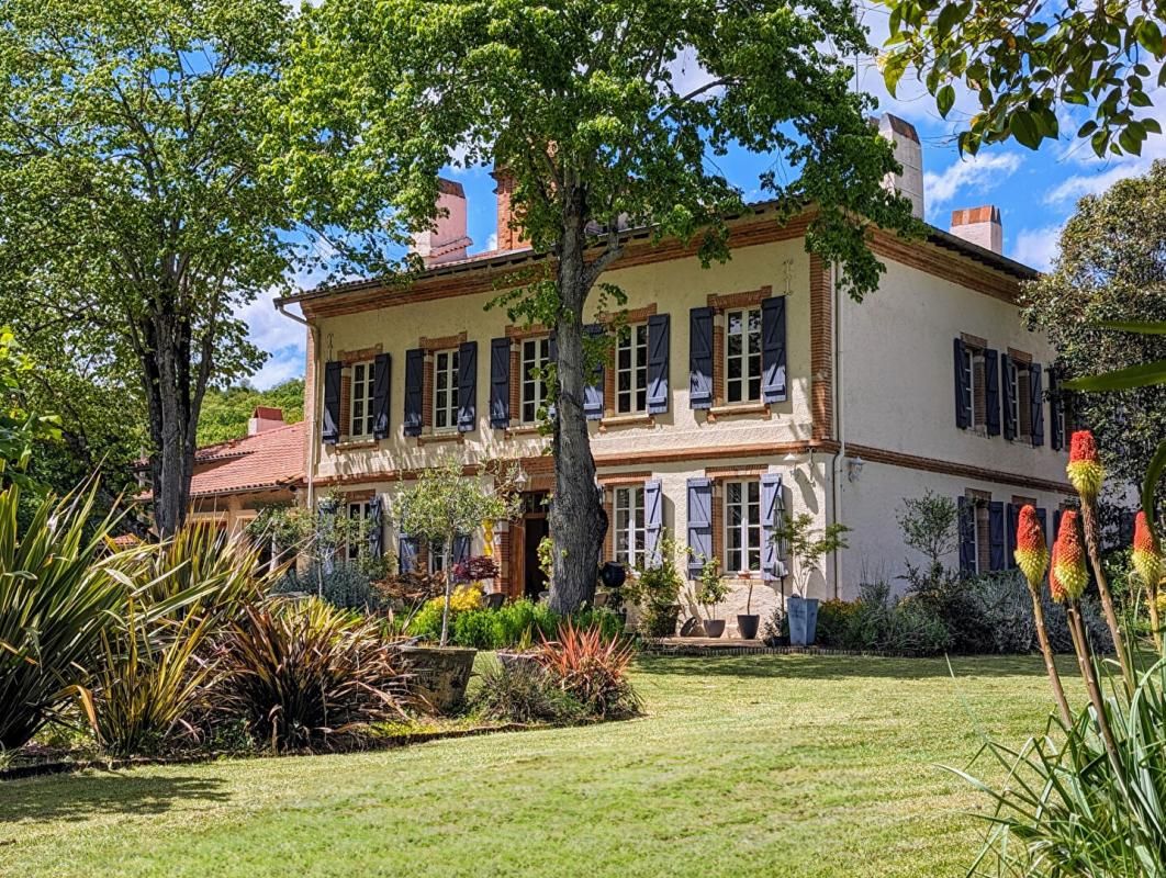 Demeure de prestige 12 pièces 385 m² avec salle de réception