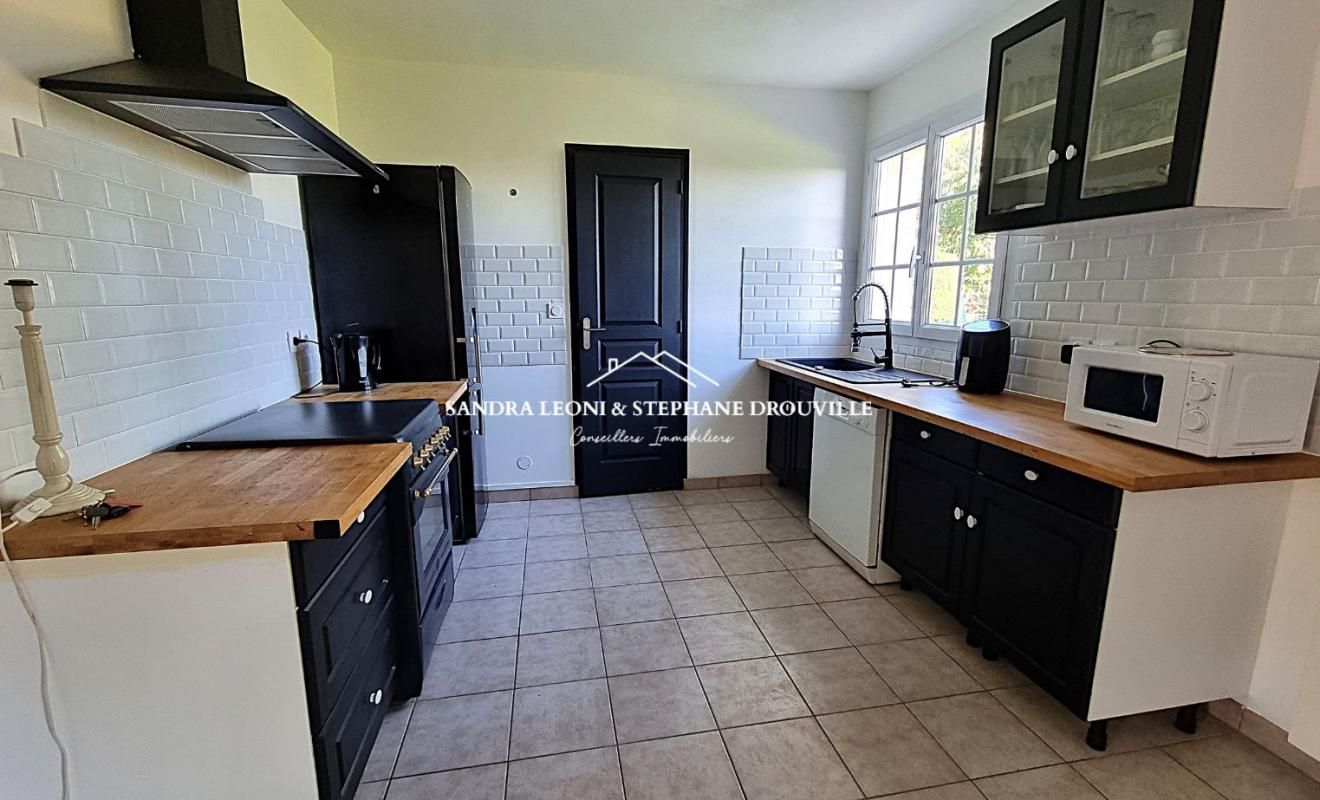 JOUY Proche JOUY et SAINT-PREST, Maison de 107 m², 6 pièces, 4 chambres. Ref annonce : 381057 4