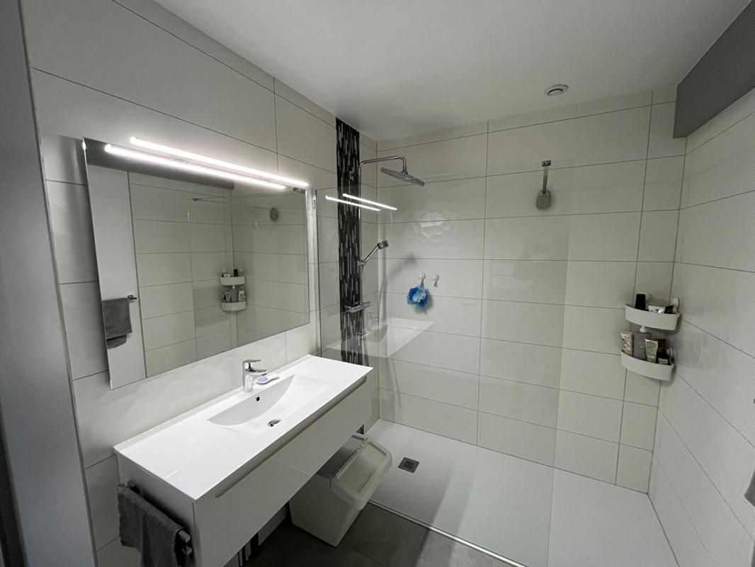MATHAY Maison Bourguignon 4 pièce(s) 90 m2 2