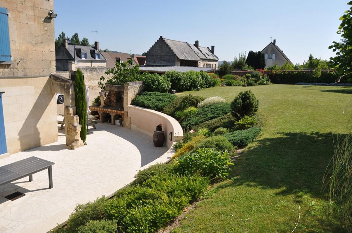 RESSONS-LE-LONG Maison Ressons Le Long 8 pièce(s) 250 m2 2