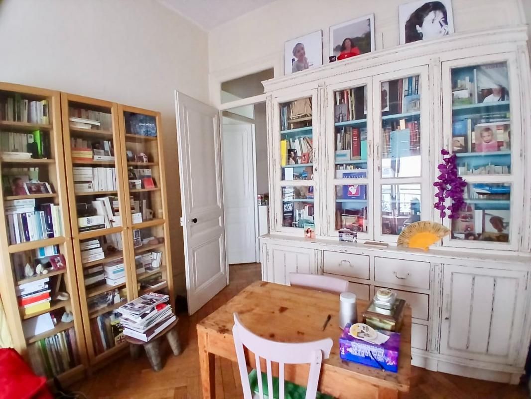 Appartement T3 -66m2 LYON 7- Rue Cavenne- JEAN MACE