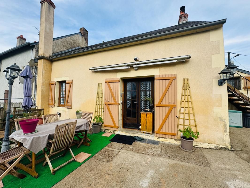 PREMERY Jolie maison mitoyenne à Premery 2
