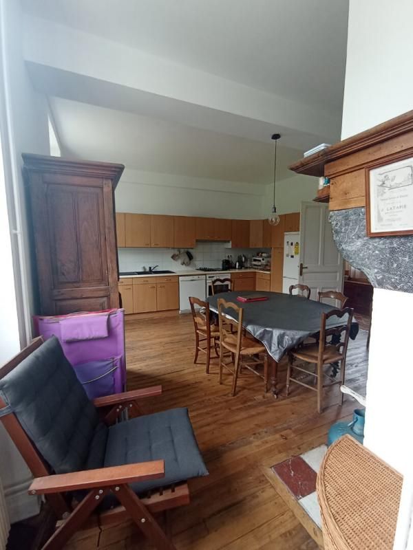 LOURDES DEMEURE DE MAITRE BEAU VOLUME 8 CHAMBRES - CADRE BUCOLIQUE PARC DE 3389 M² 4