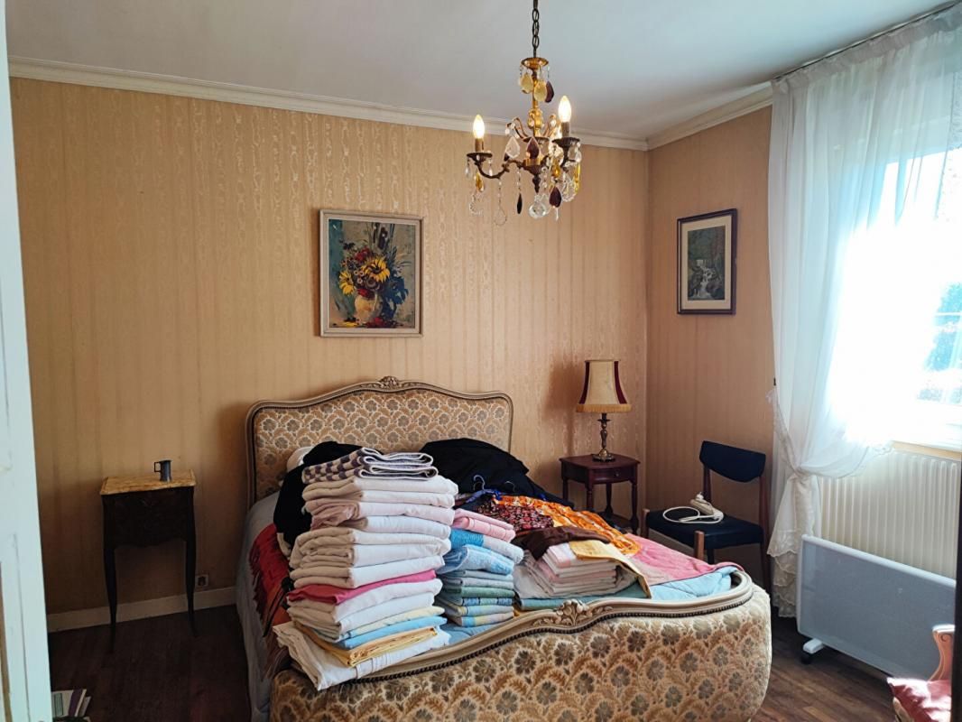 LOUDEAC Maison 5 pièce(s) 4