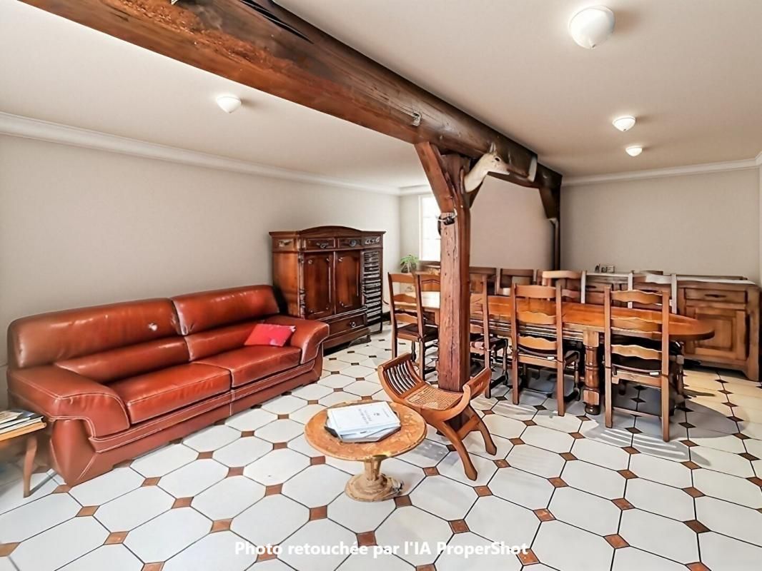 Maison Eguzon Chantome 36270 ,7 pièce(s) 170 m2