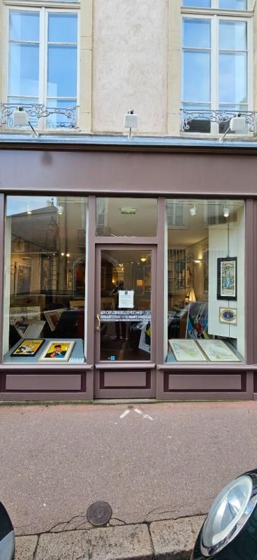 EXCLUSIVITE BEAUNE - MURS COMMERCIAUX, LOCAL 140 m²
