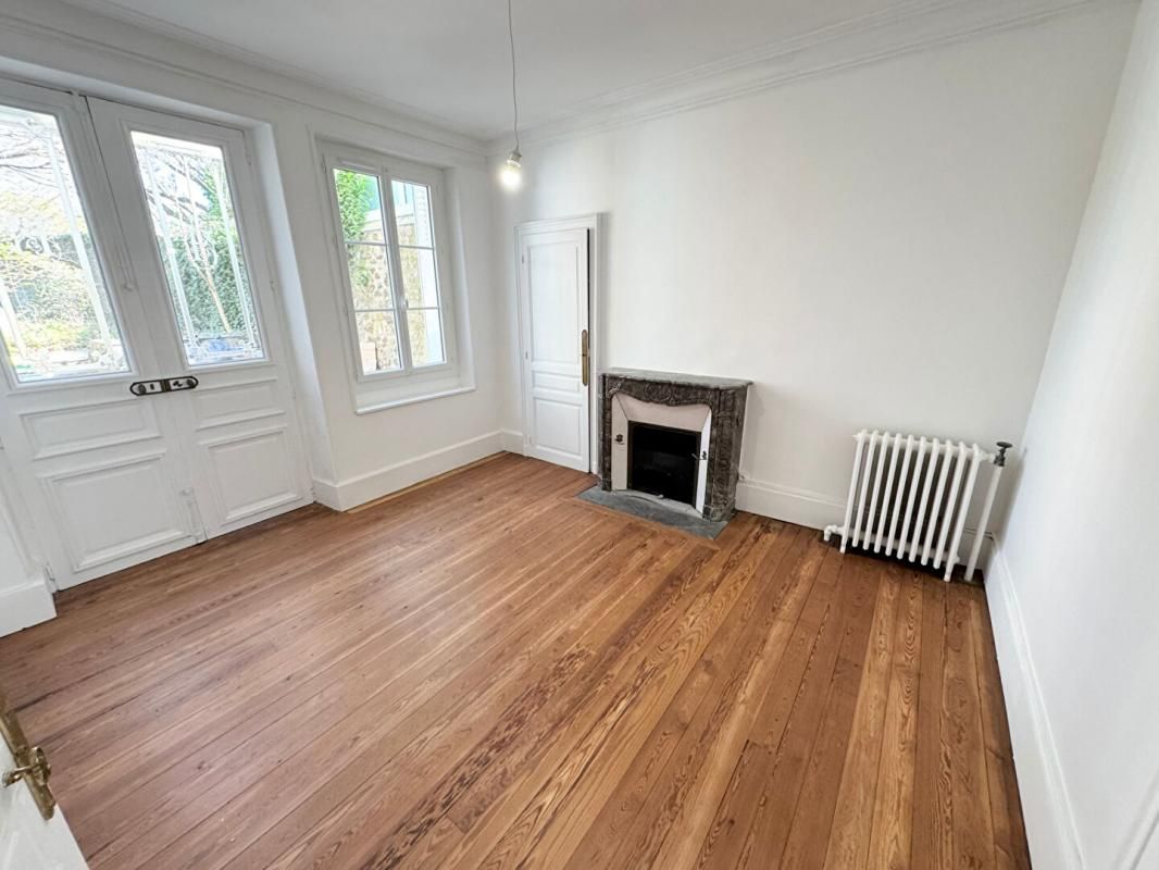 LE MANS Maison - Le Mans - Croix de pierre - 6 pièce(s) -145 m² 3