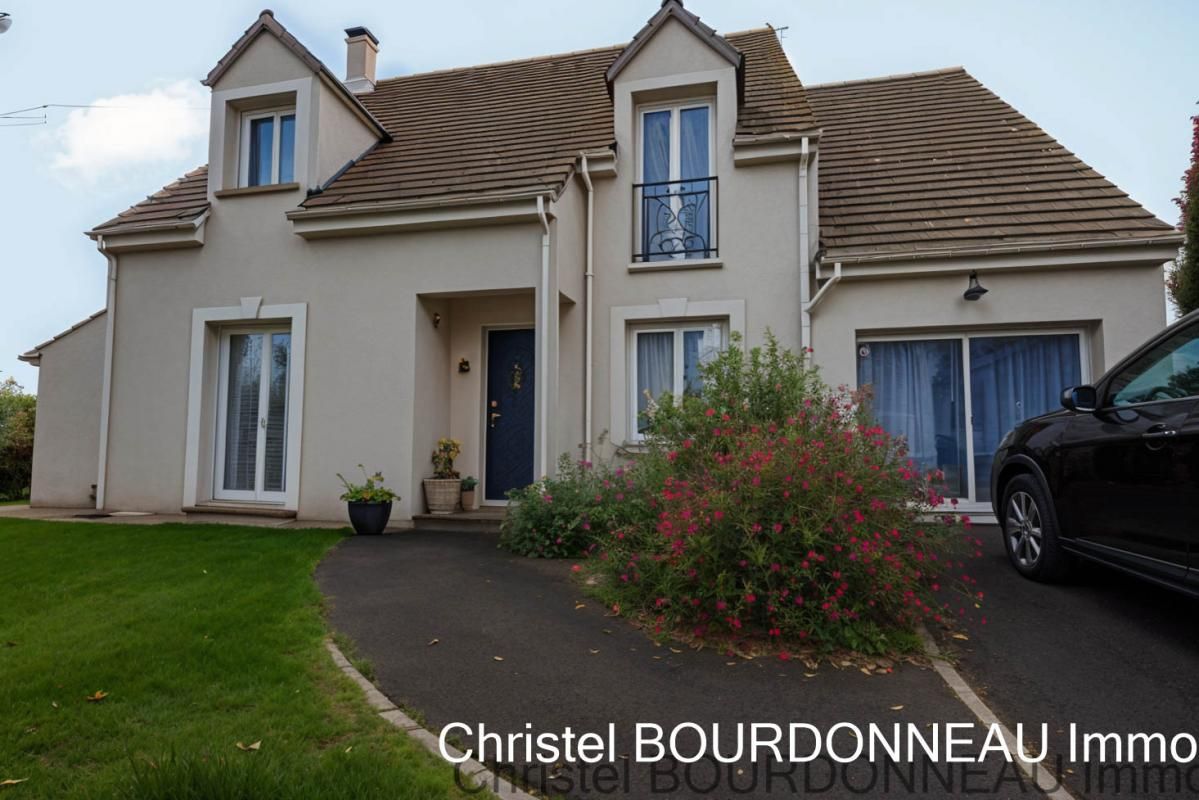 Maison Tournan En Brie 6 pièce(s) , 4 chambres 165 m2
