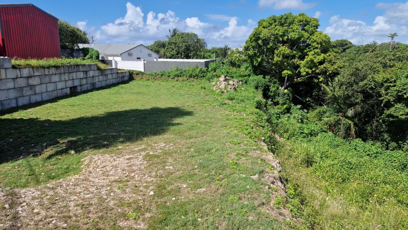 Beau terrain plat pliane Gosier  97190 Guadeloupe
