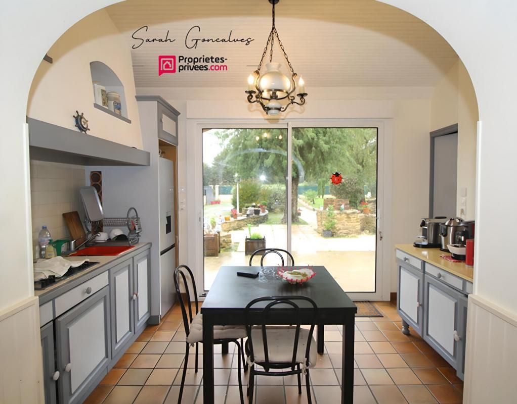 LA ROCHE-SUR-YON Maison La Roche Sur Yon 5 pièce(s) 116 m2 3