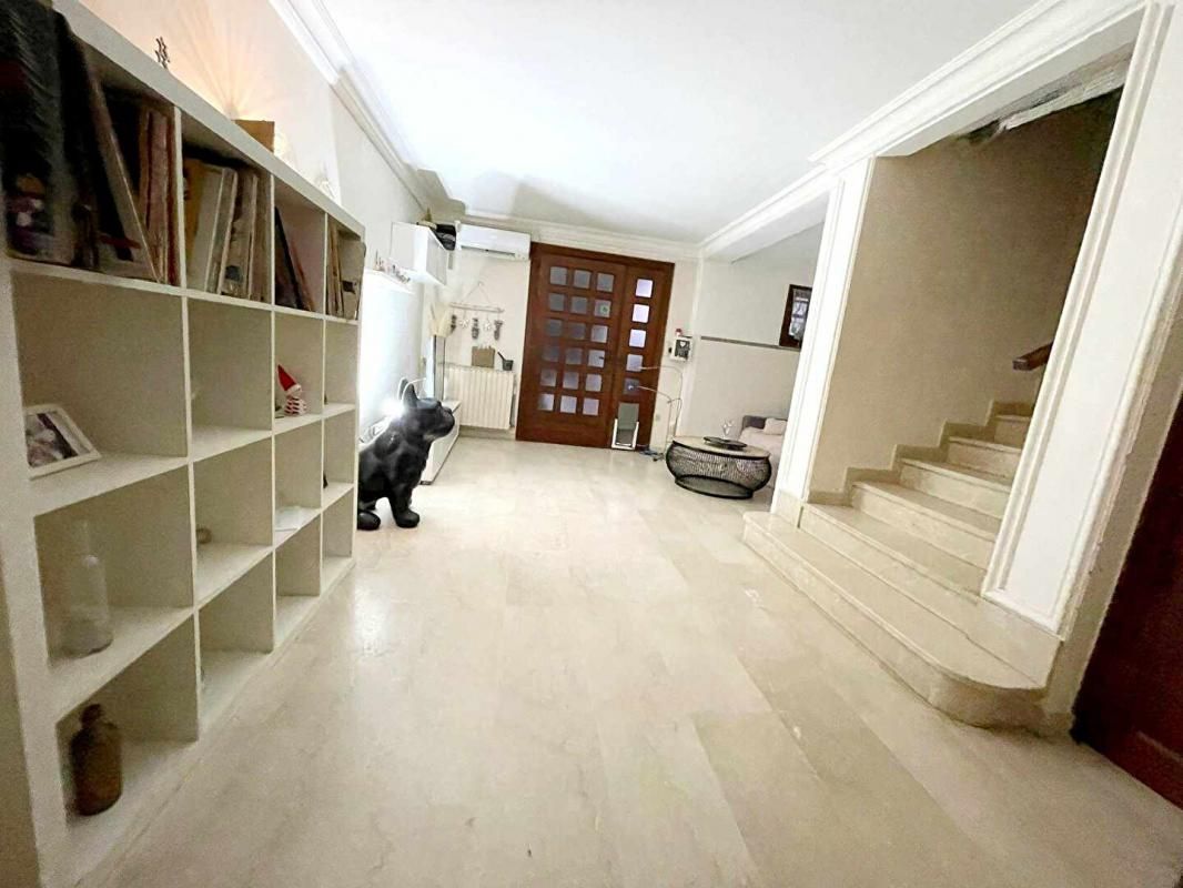 BELLEGARDE Maison 7 pièce(s) 180 m2 4