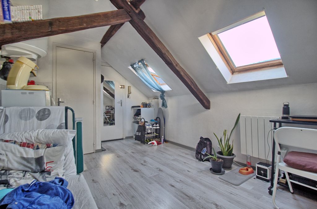 Appartement Angers 1 pièce(s) 15 m2  LIBRE DE LOCATAIRE