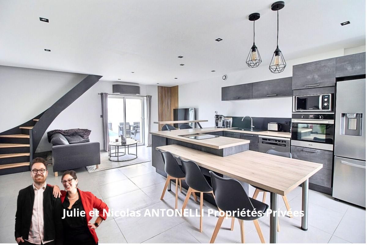 Saint Just Malmont 43240 Maison de village 88m² habitables 3 chambres avec terrasse et jardinet