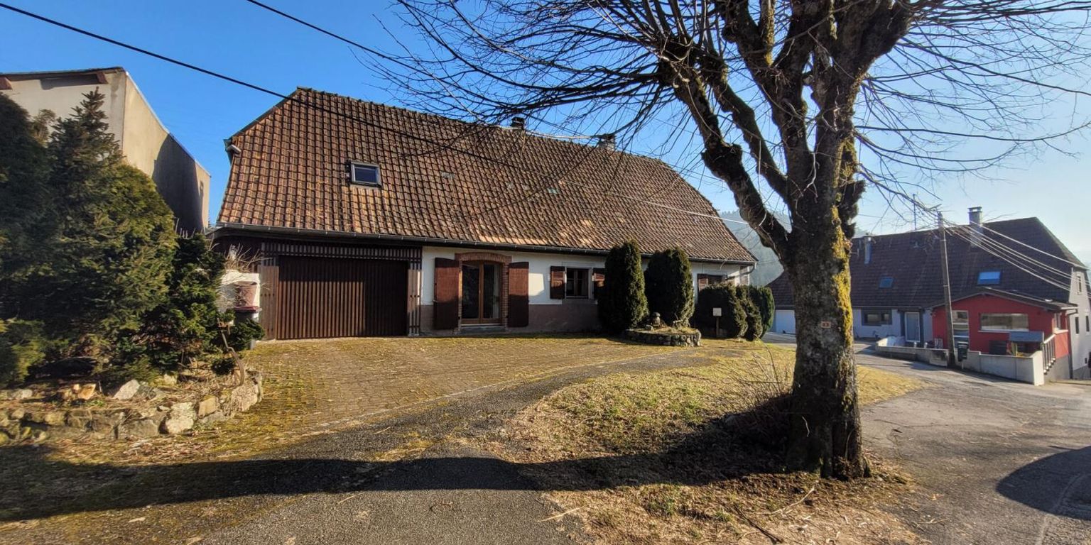 MASEVAUX Maison en pierre au coeur du village 2