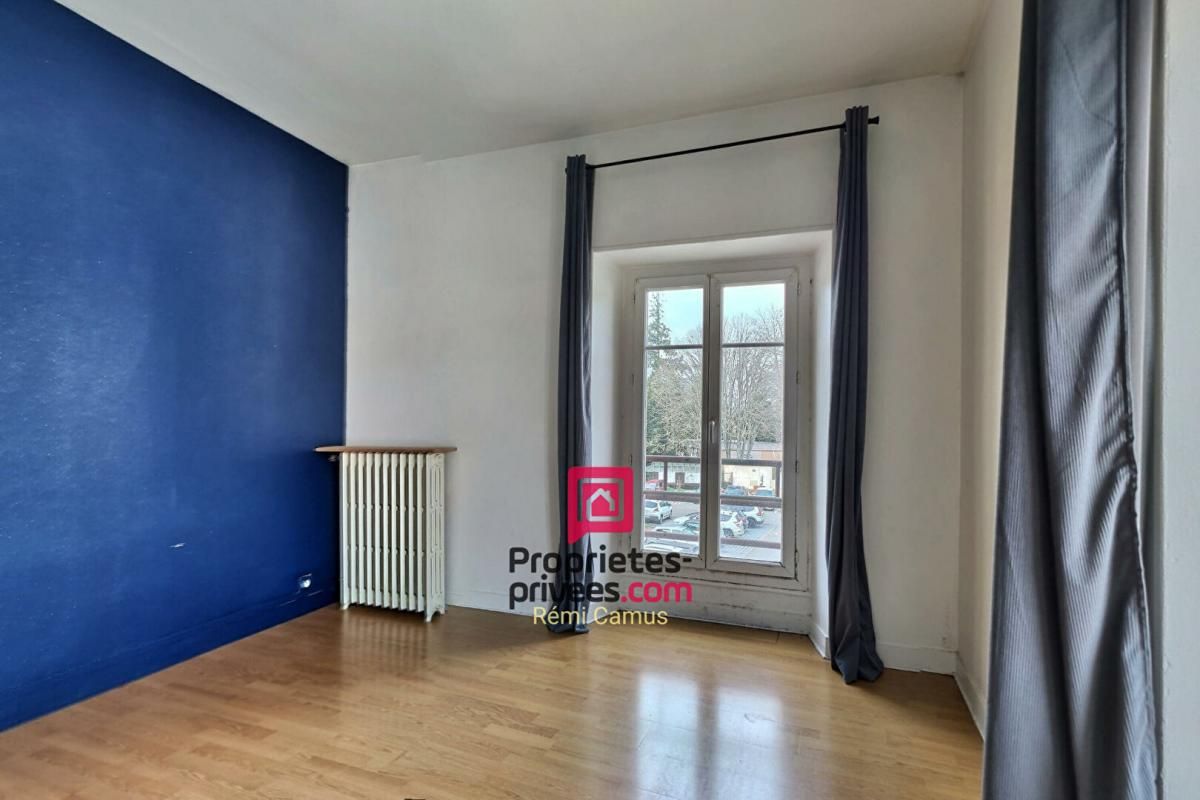 Epernon 2 pièces avec parking sécurisé 38,50 m² environ