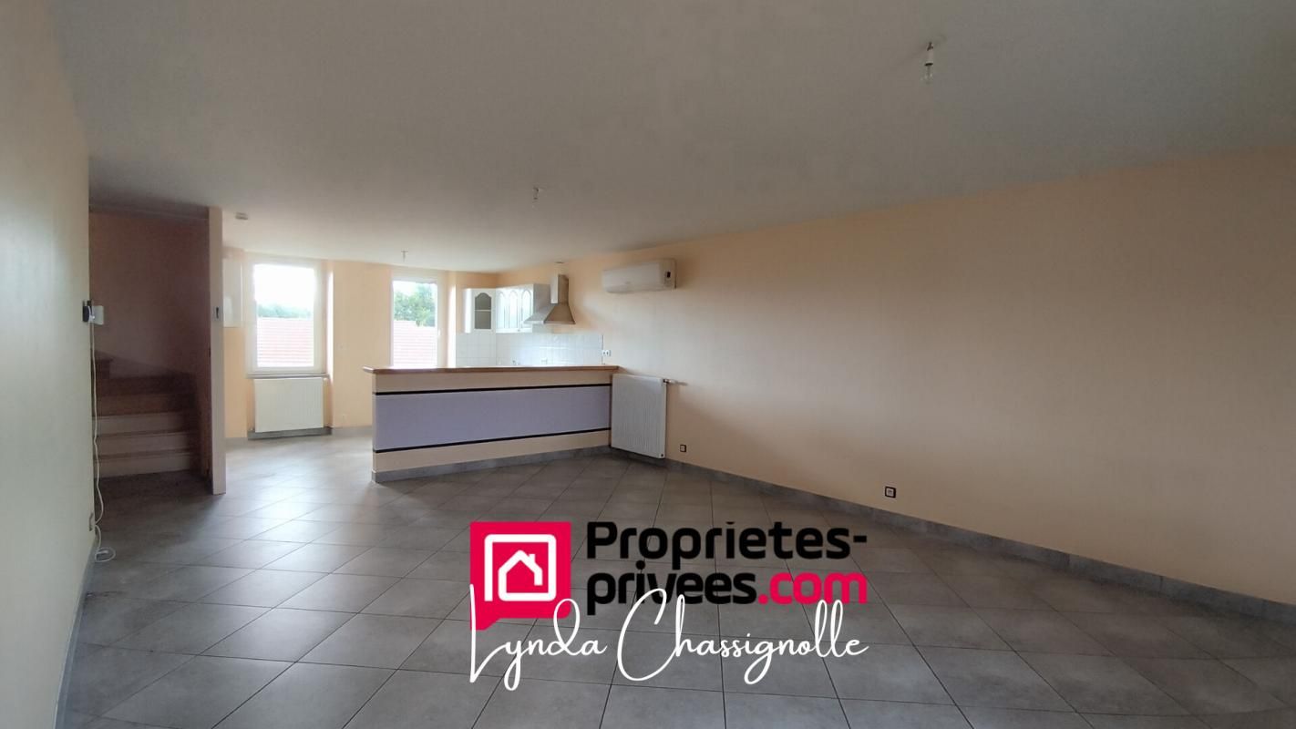 RIORGES Appartement  - 3 chambres - Garage - RIORGES 2