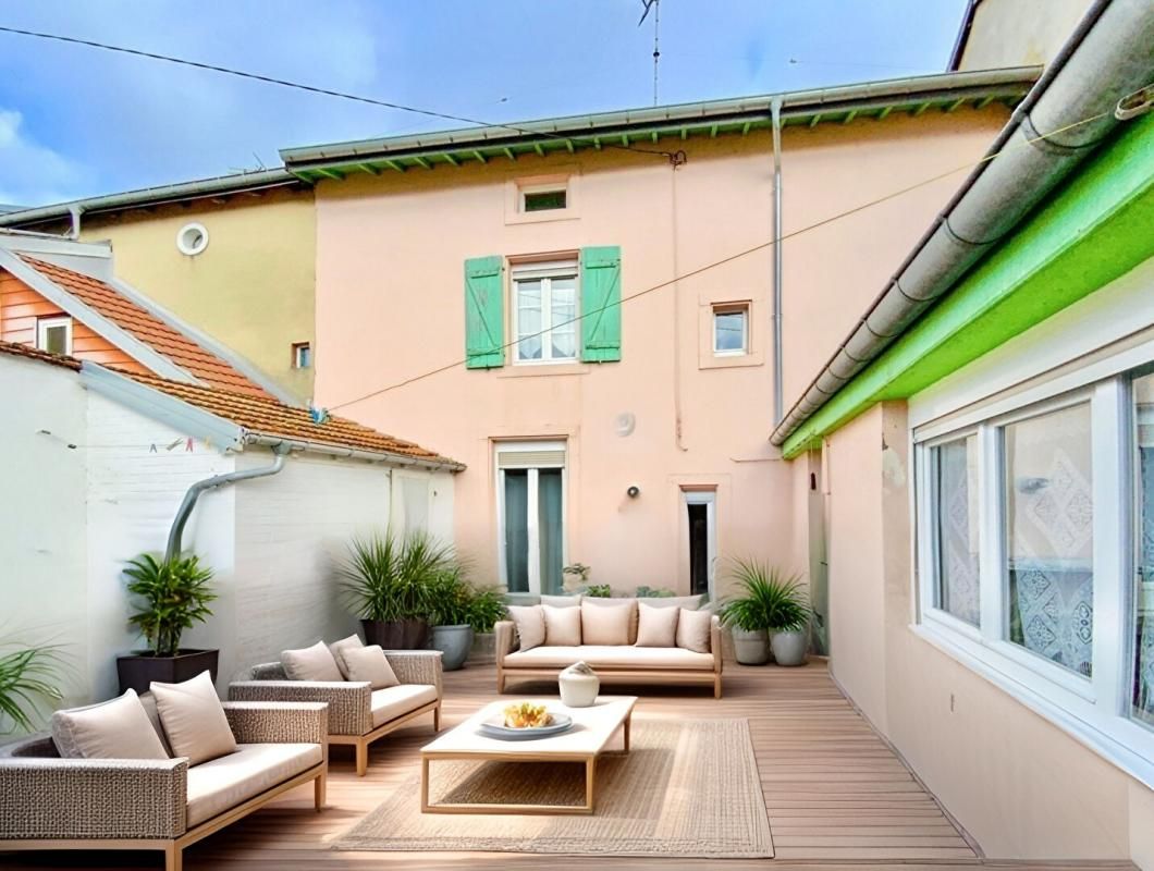Maison de ville Darney 3 pièce(s) 93 m2