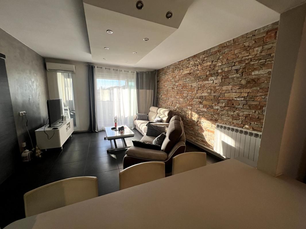 ISTRES Appartement type 3 avec terrasse et place de parking privée 3