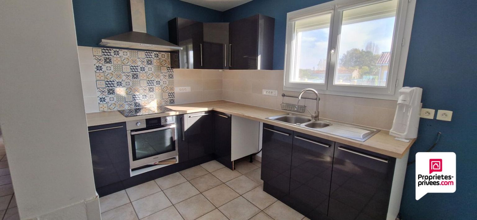 LANGON Maison 80 m2 - 3 chambres - terrasse - piscine - abris de jardin 4
