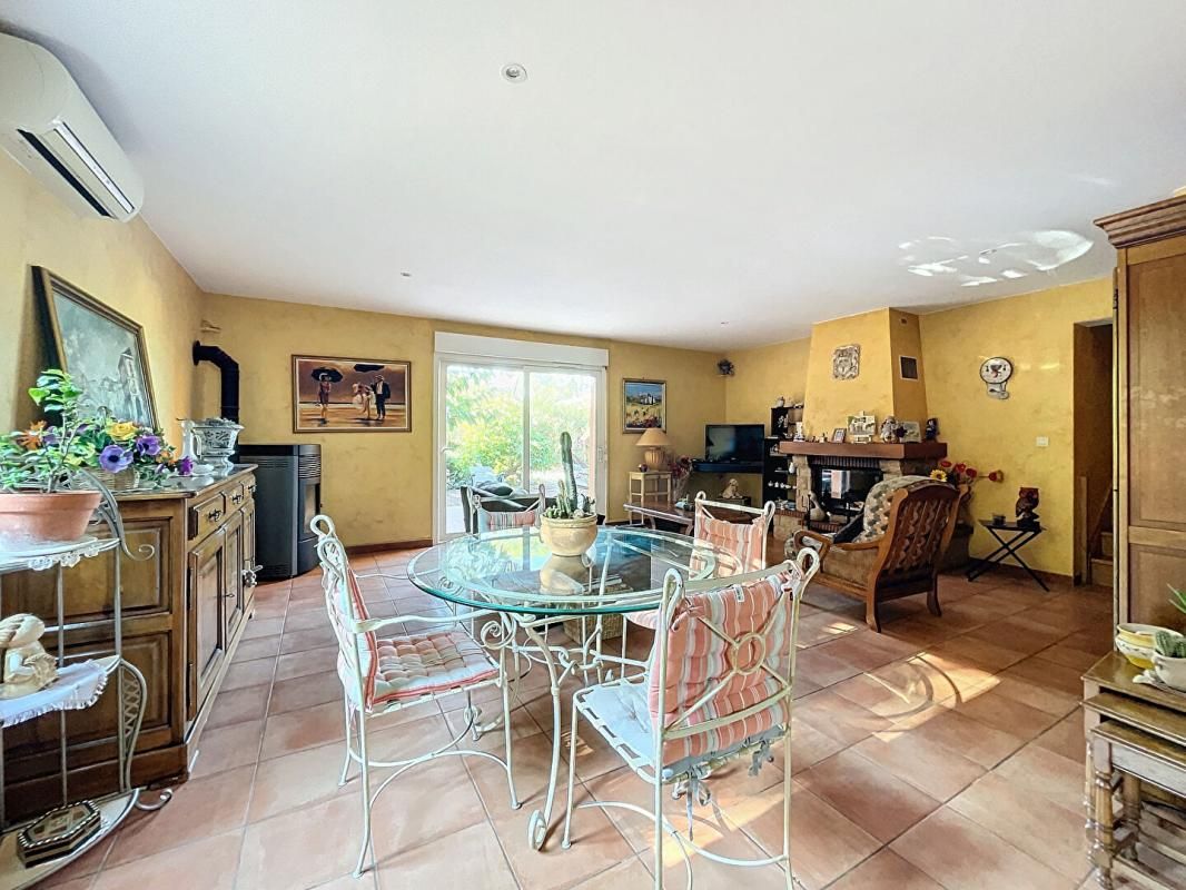 Maison Le Thoronet 5 pièce(s) 124.07 m2 + garage + piscine hors sol