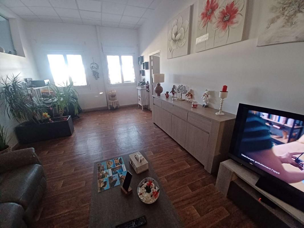 RAI Ensemble de 3 biens immobiliers 254m² Rai 2