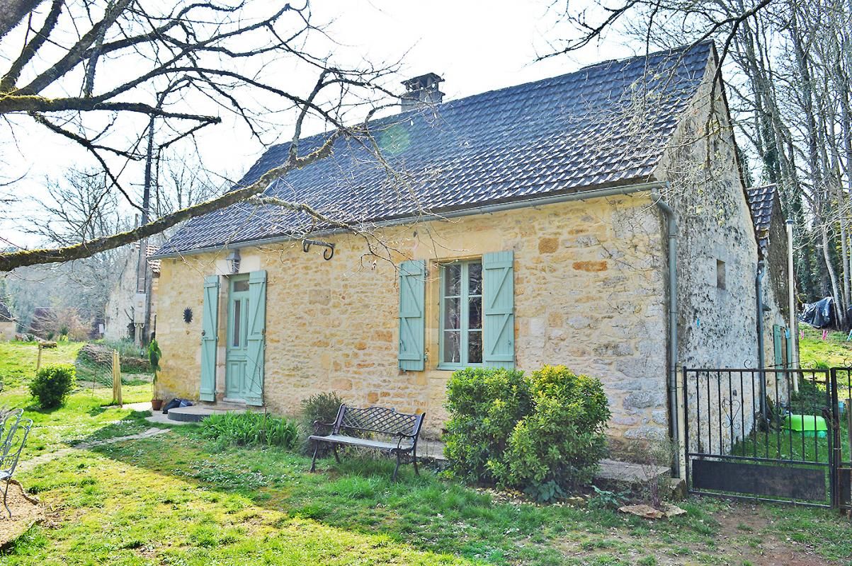 SARLAT-LA-CANEDA Corps de ferme Carsac Aillac. Maison avec gite 2