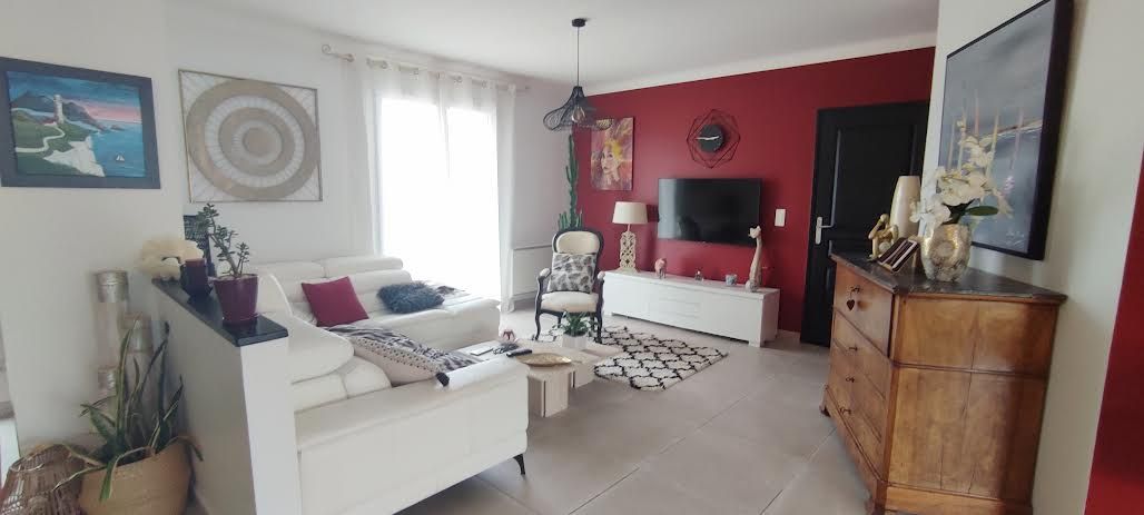 PORNIC . Maison 125m² avec 3 chambres - Garage - Jardin clos