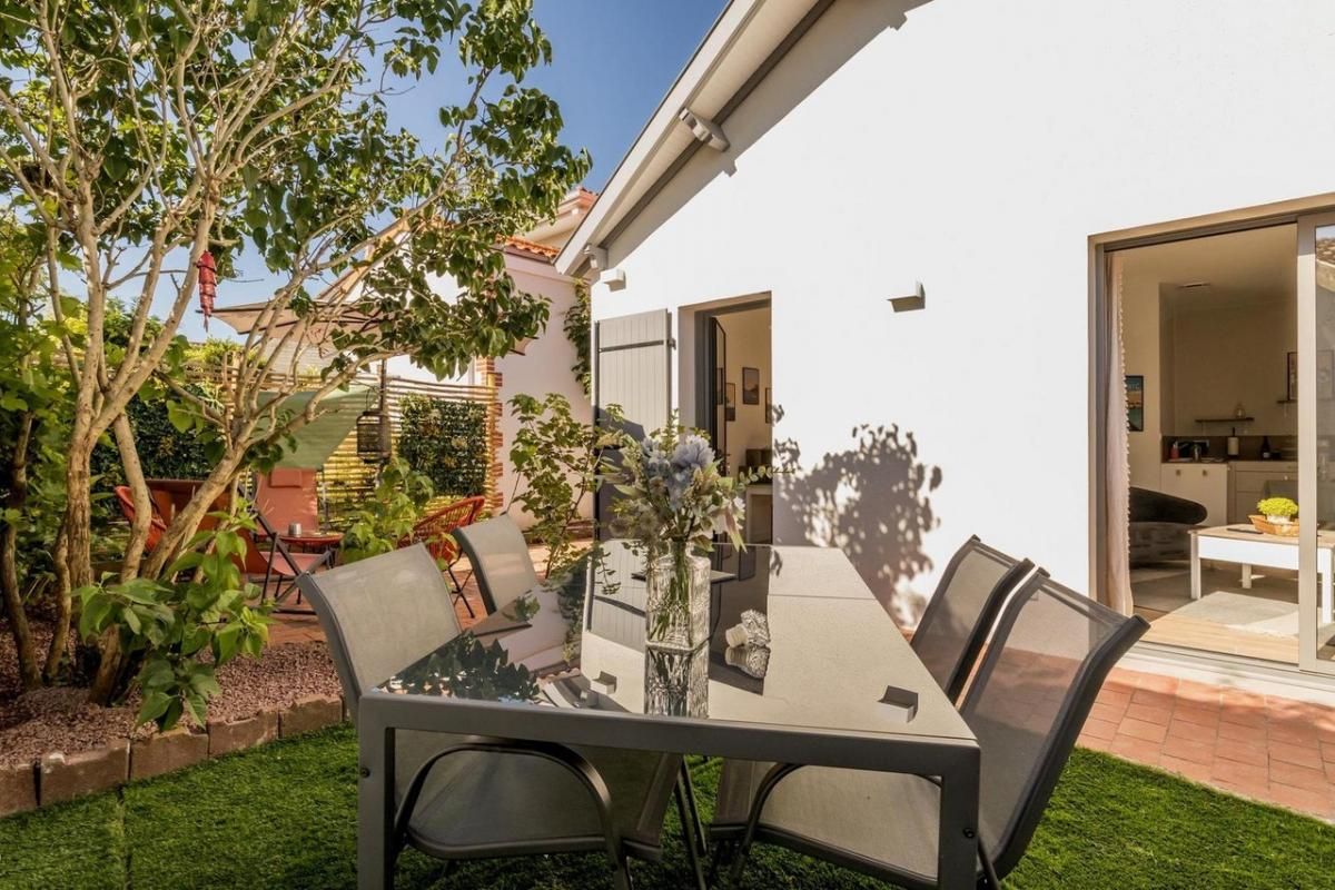 Maison Pornic Quartier GOURMALON 3 pièce(s) 67 m2 avec courette