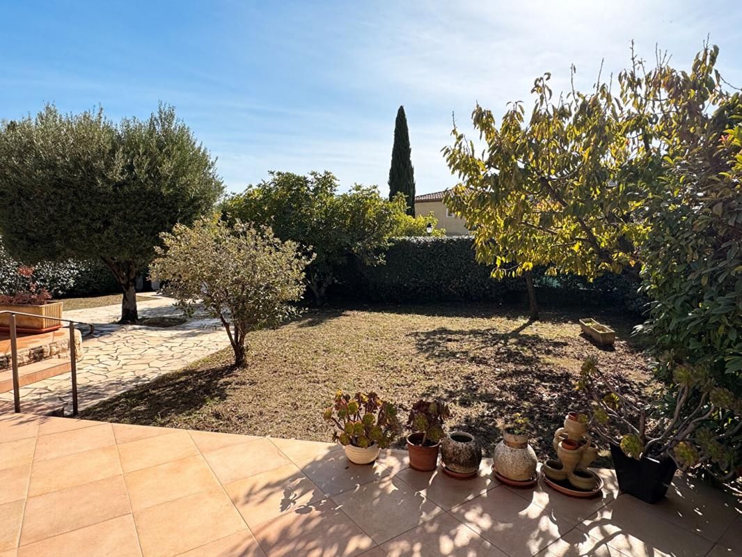 LA CADIERE-D'AZUR Villa de Plain Pied à deux pas du Village 3