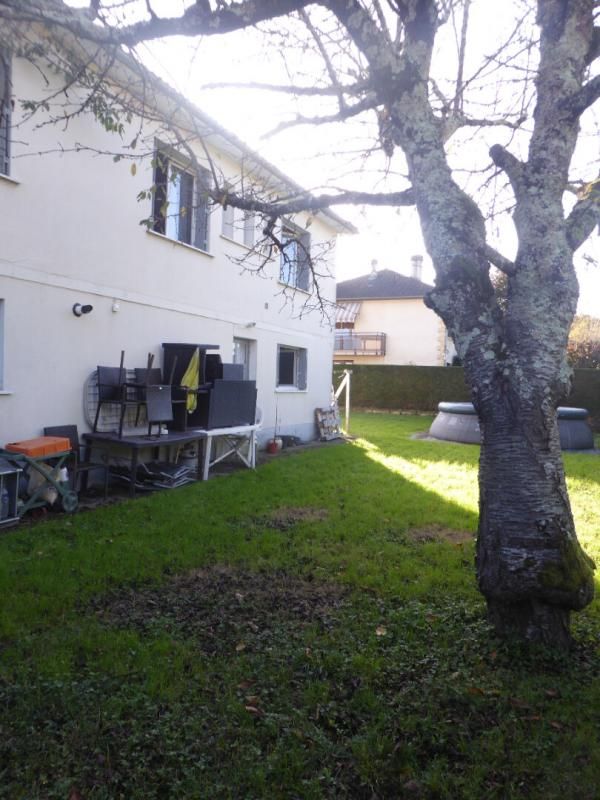 SAINT-PANTALEON-DE-LARCHE Grande maison Proche Zone ouest de Brive - 4 chambres 3