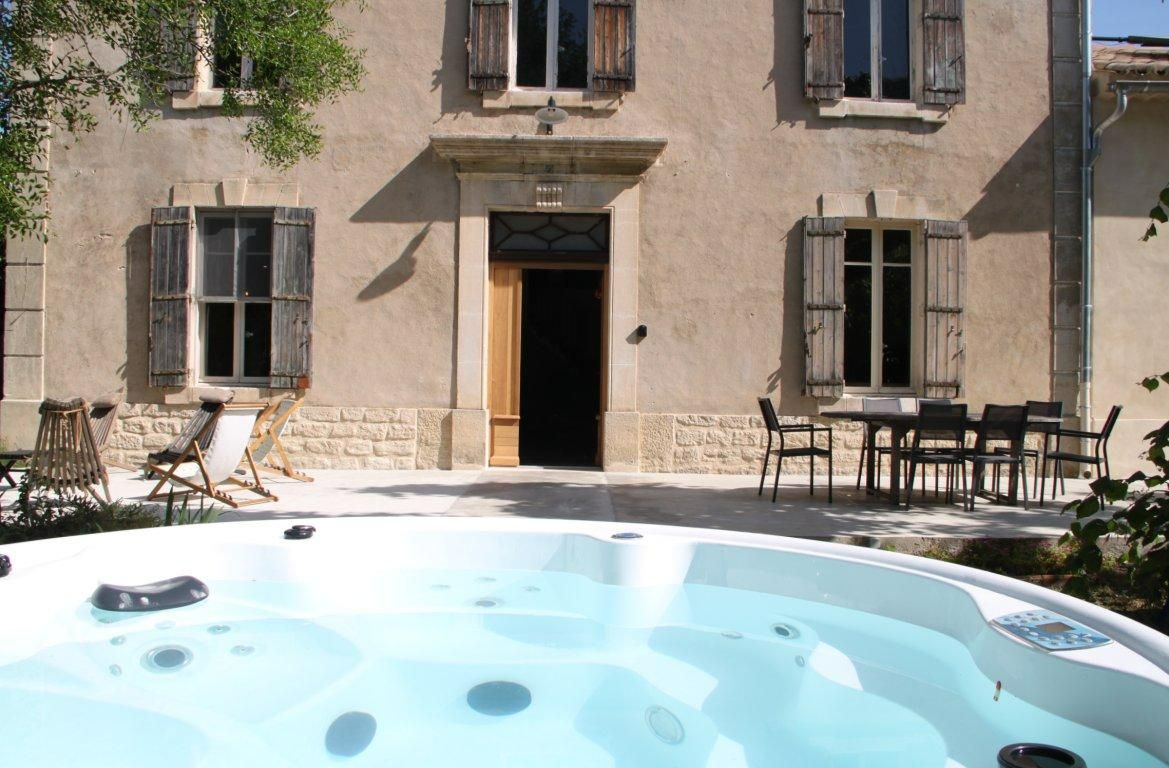 CARPENTRAS Demeure de prestige, mas provençal 2