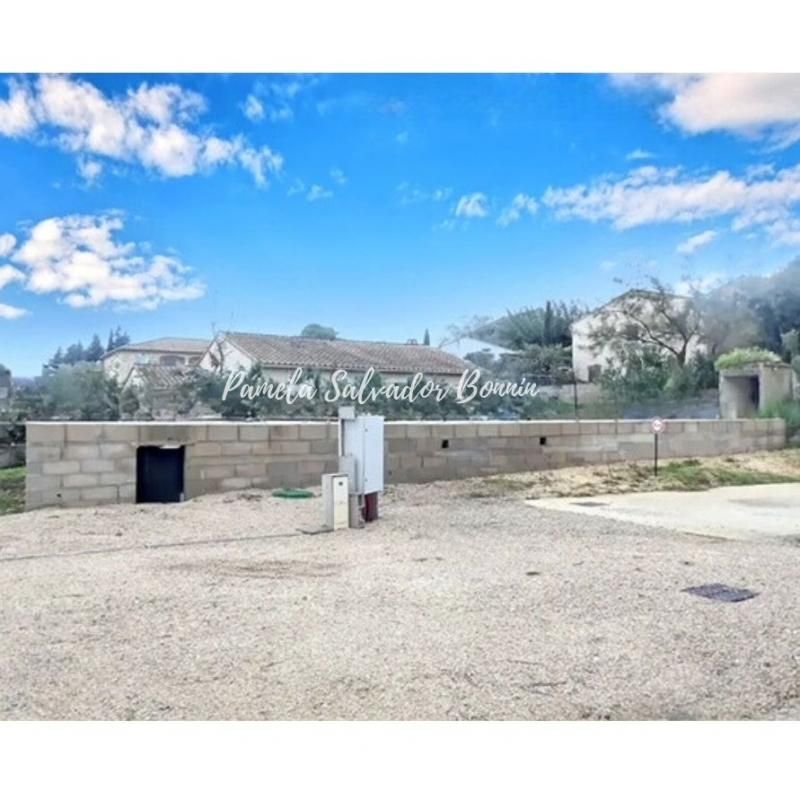A SAISIR TERRAIN A BATIR 634m² - 30840 MEYNES