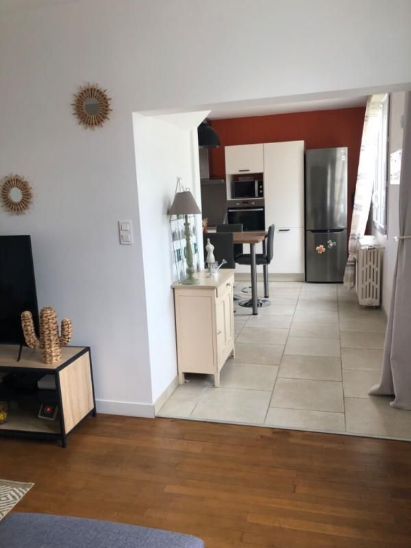 BOURGES AEROPORT-QUARTIER DANJONS maison 3 pièces 90 m2 env 4