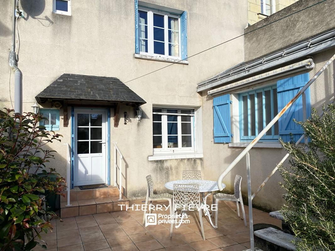 CHOUZE-SUR-LOIRE CHOUZÉ SUR LOIRE - 37140 - Maison Centre Bourg en bord de Loire de 5 pièces , 110 m2 3
