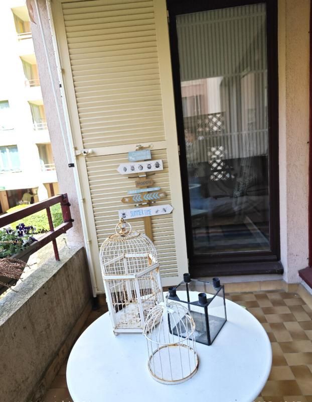 CHAMPS-SUR-MARNE Appartement 4 pièce(s) 81 m2 - 3 chambres 4