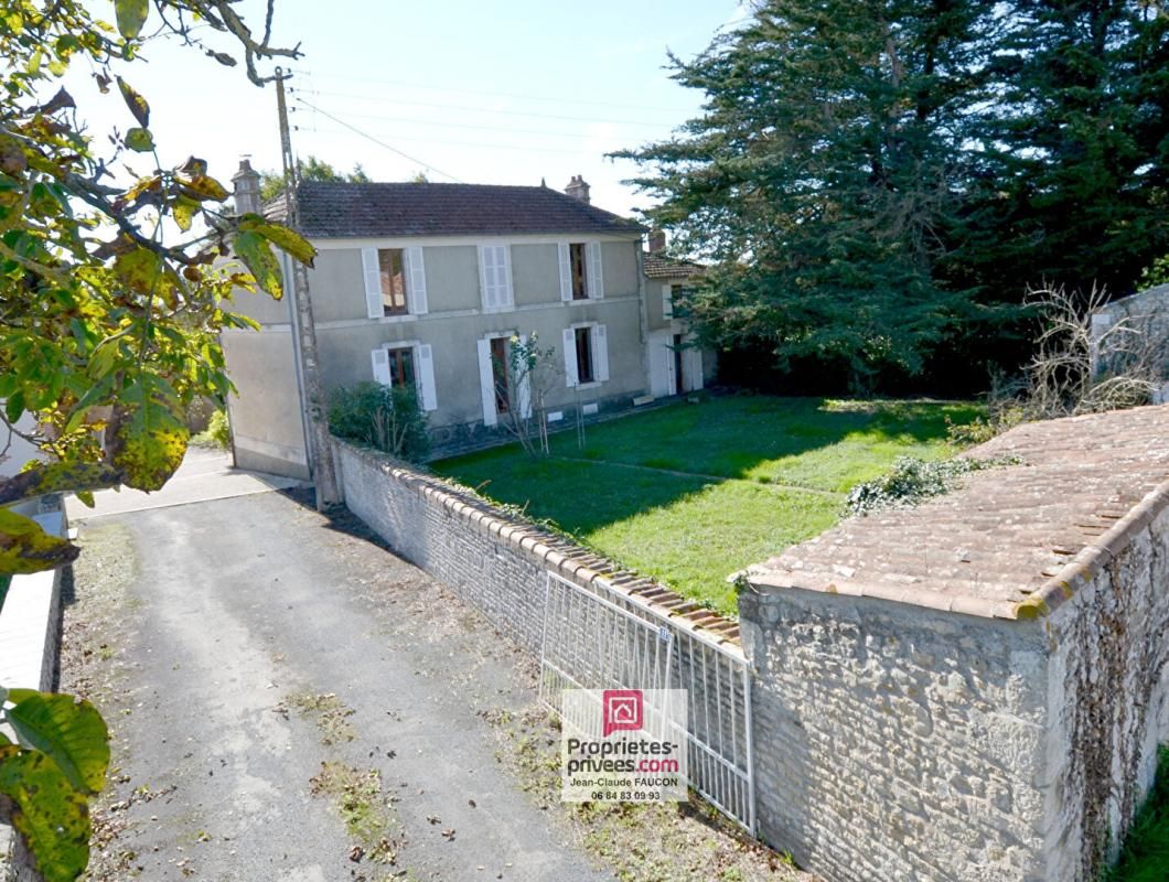 Maison 4 pièce(s) 168 m2