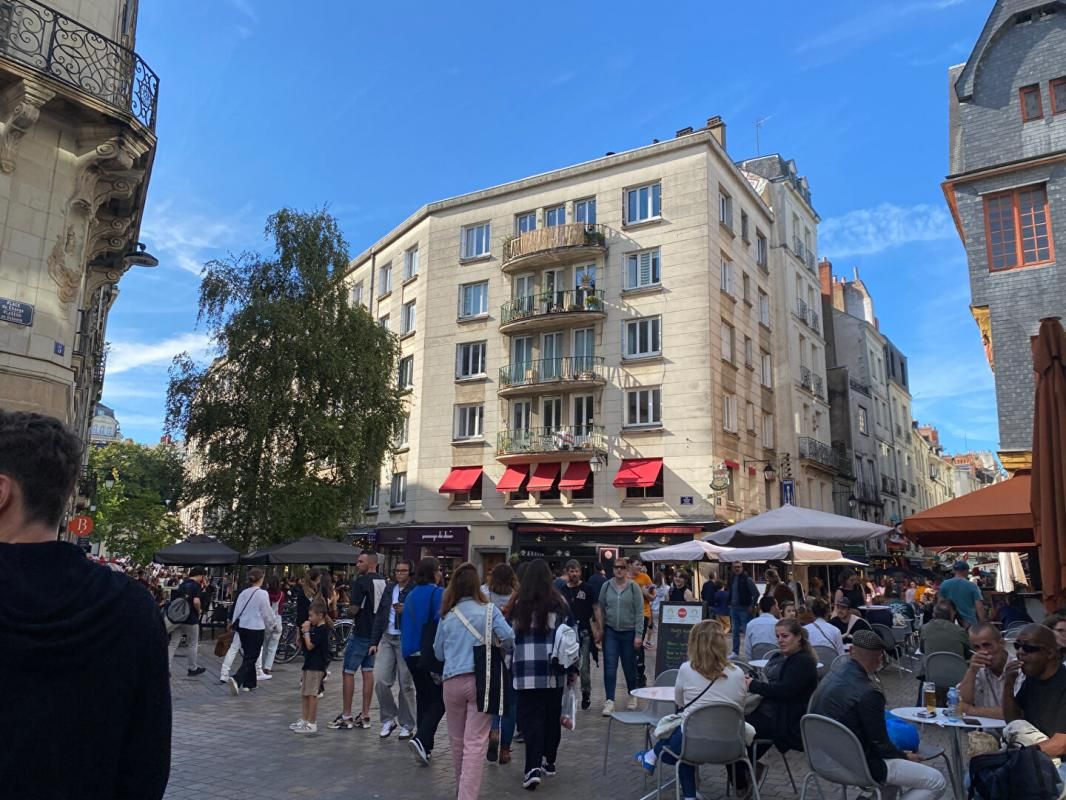 NANTES 44000 NANTES, QUARTIER DECRE - BAIL A CEDER, LOCAL COMMERCIAL 33 M² 3