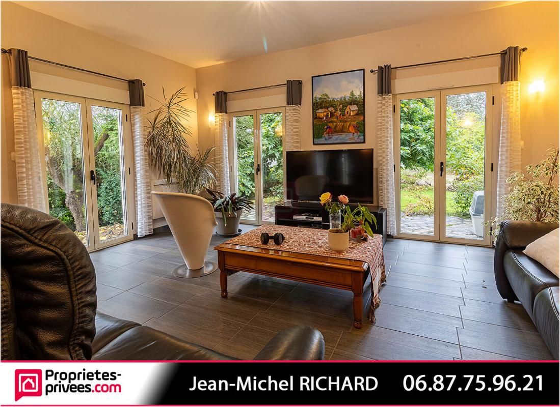 ROMORANTIN-LANTHENAY Maison Romorantin Lanthenay 7 pièce(s) 410 m2 3
