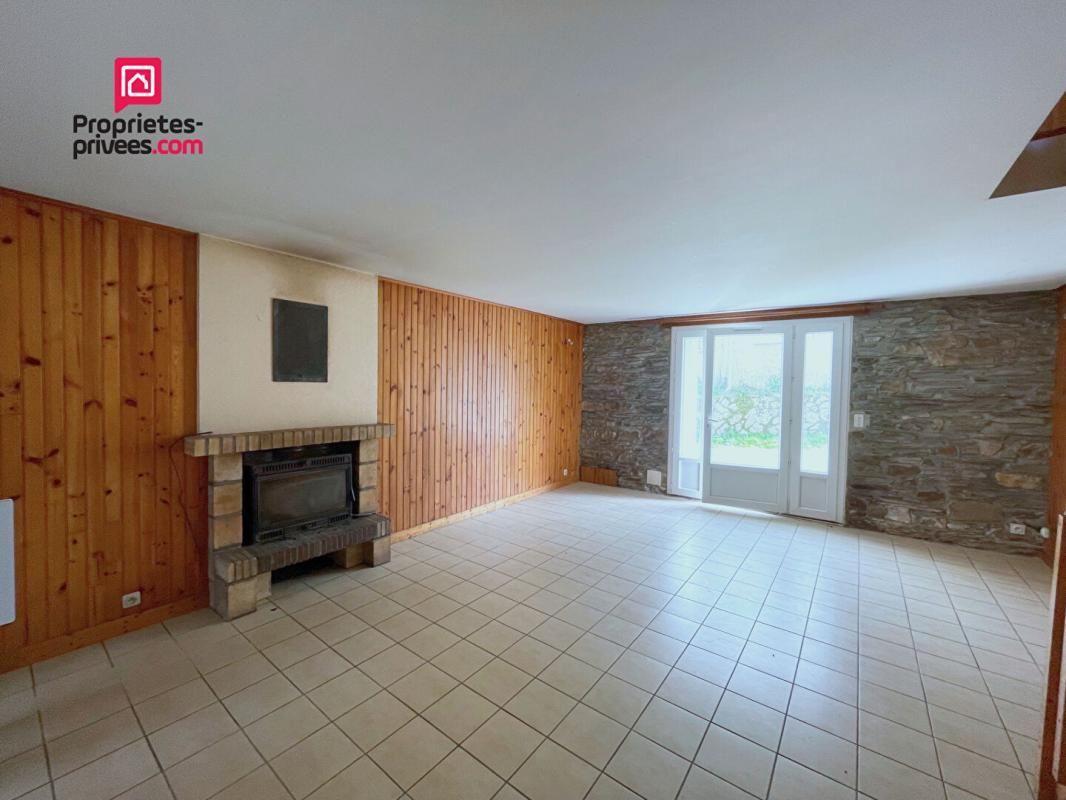 CARO Maison en pierre de 60m2 SOUS OFFRE 3