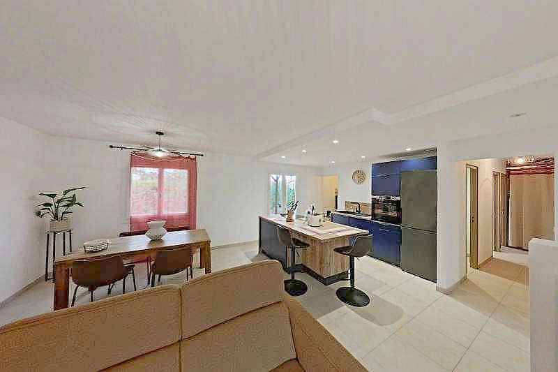 LAVALETTE Villa plain-pied belle rénovation avec garage, jardin et annexe Lavalette 4